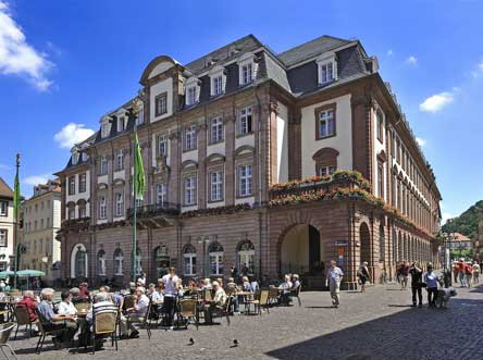 Das Rathaus in Heidelberg am Neckar - Foto: Arnim Weischer, LMZ-BW 